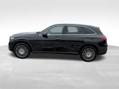 2023 Mercedes-Benz GLC 300 GLC 300