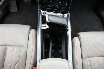 2024 Audi Q8 e-tron Prestige
