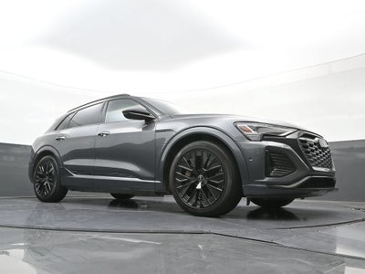 2024 Audi Q8 e-tron Prestige