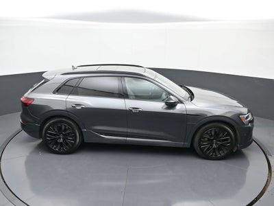 2024 Audi Q8 e-tron Prestige