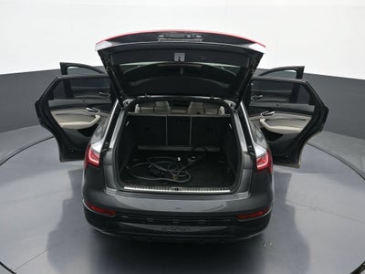 2024 Audi Q8 e-tron Prestige