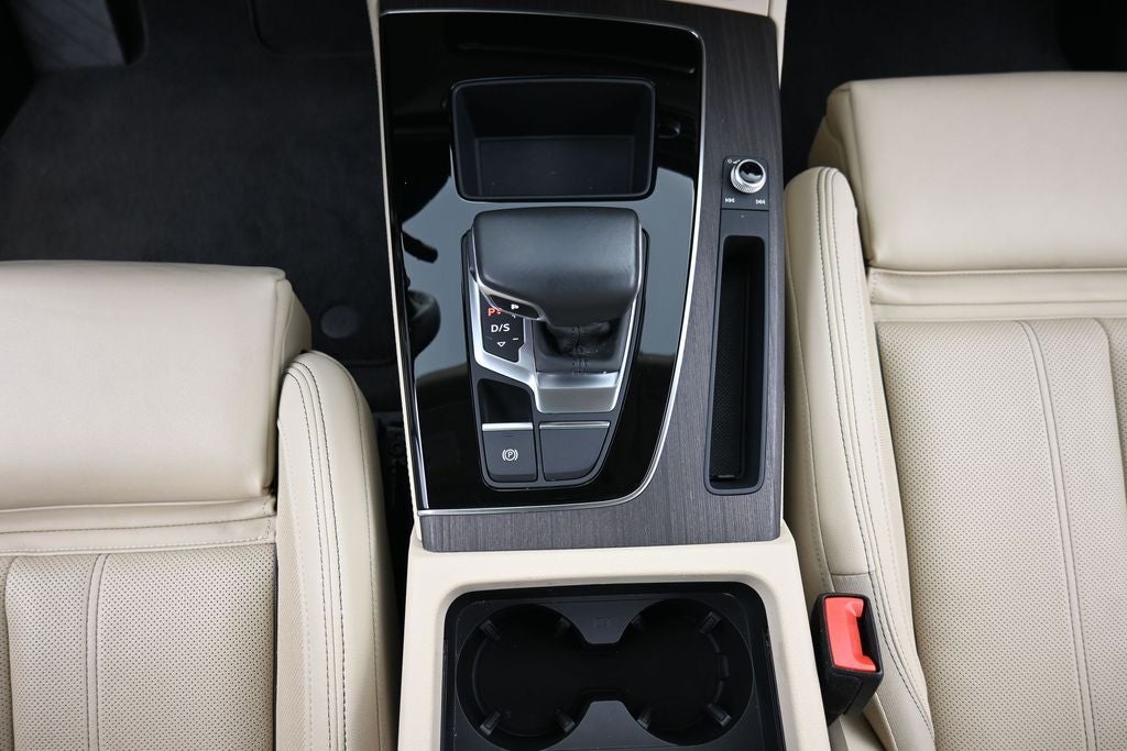 2021 Audi Q5 Premium Plus