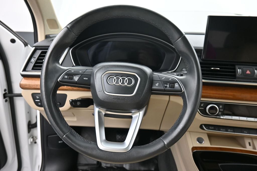 2022 Audi Q5 S line Premium Plus