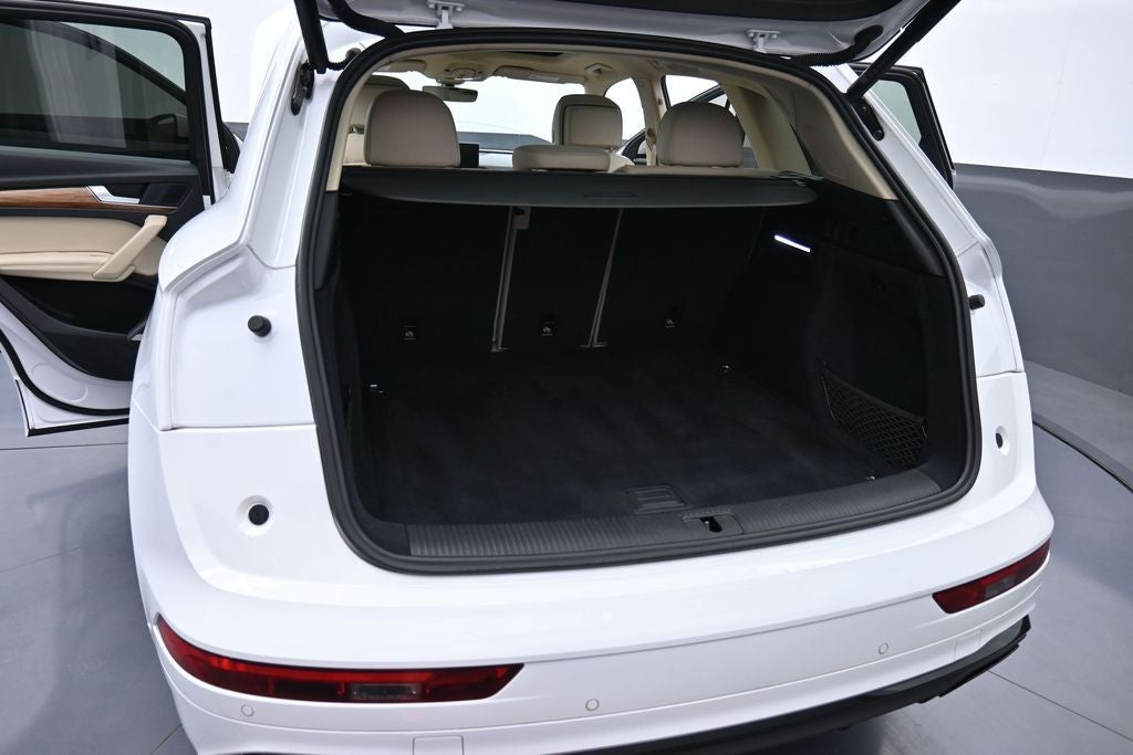 2022 Audi Q5 S line Premium Plus