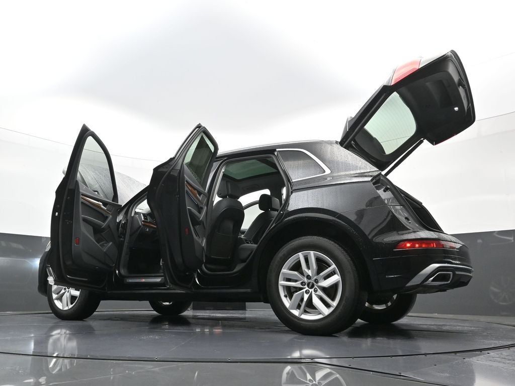 2023 Audi Q5 S line Premium