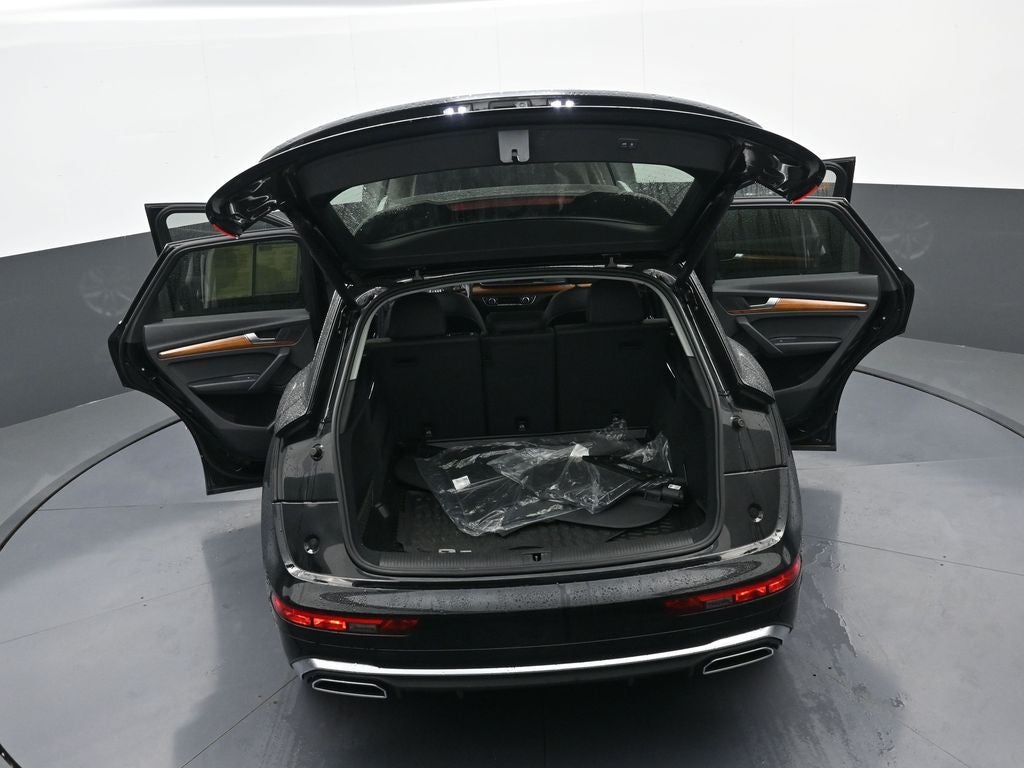 2023 Audi Q5 S line Premium