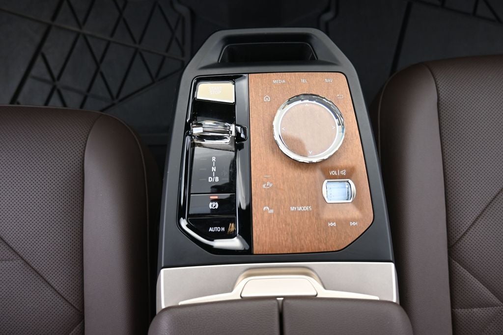 2024 BMW iX xDrive50