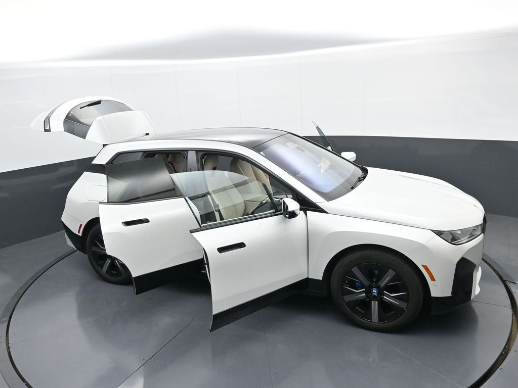 2024 BMW iX xDrive50