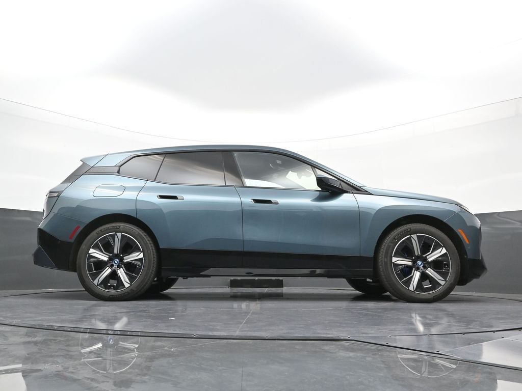 2024 BMW iX xDrive50