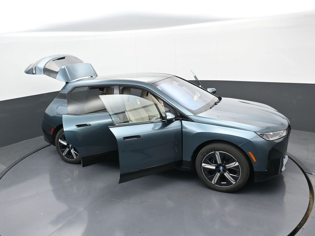 2024 BMW iX xDrive50