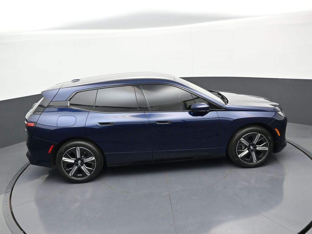 2026 BMW iX xDrive45