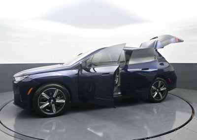 2026 BMW iX xDrive45