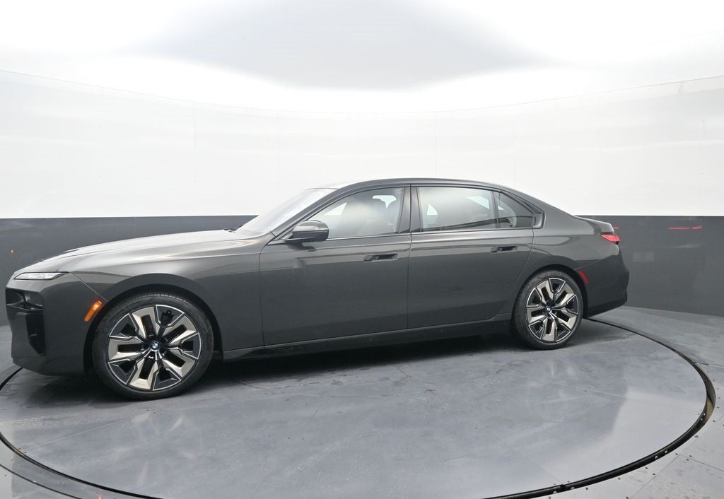 2023 BMW 7 Series 760i xDrive