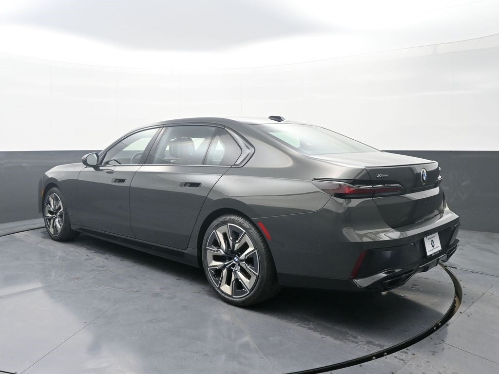 2023 BMW 7 Series 760i xDrive