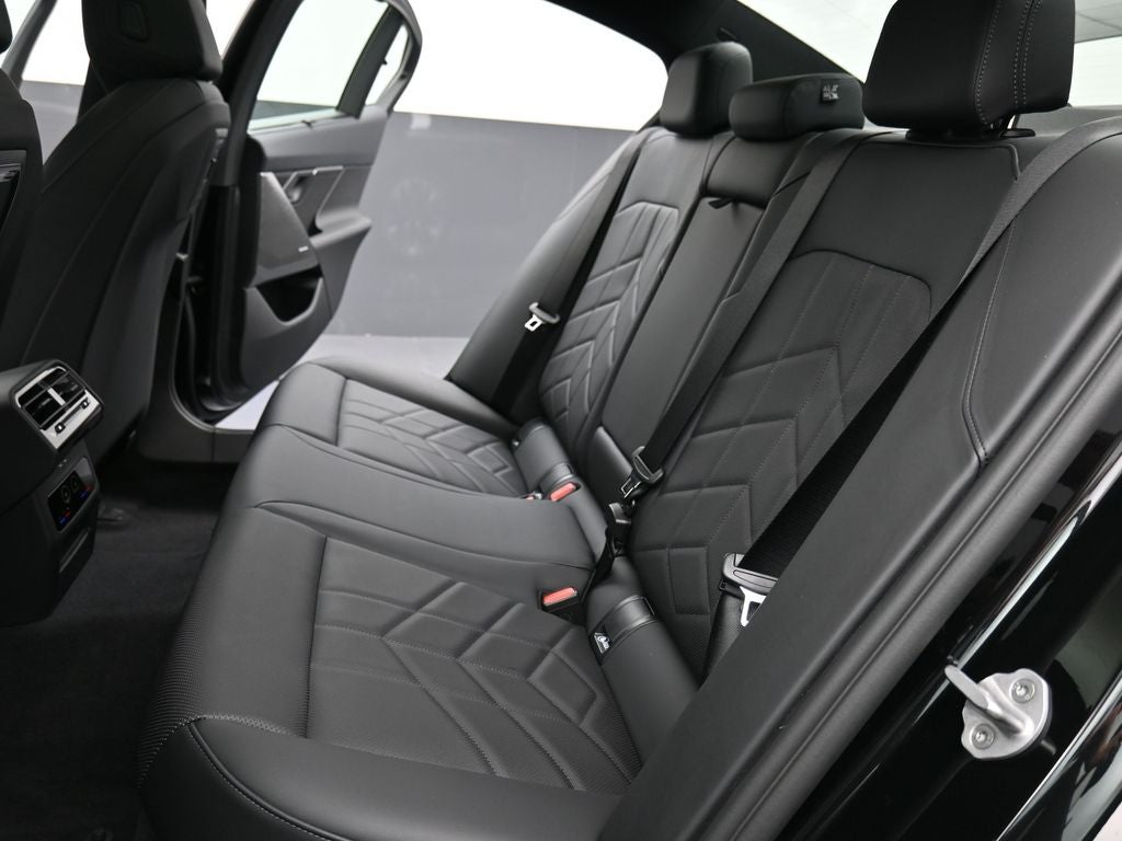 2026 BMW 5 Series 540i xDrive