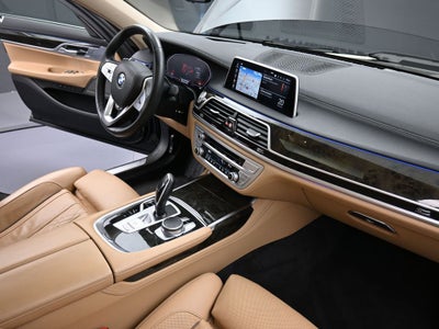 2022 BMW 7 Series 740i xDrive