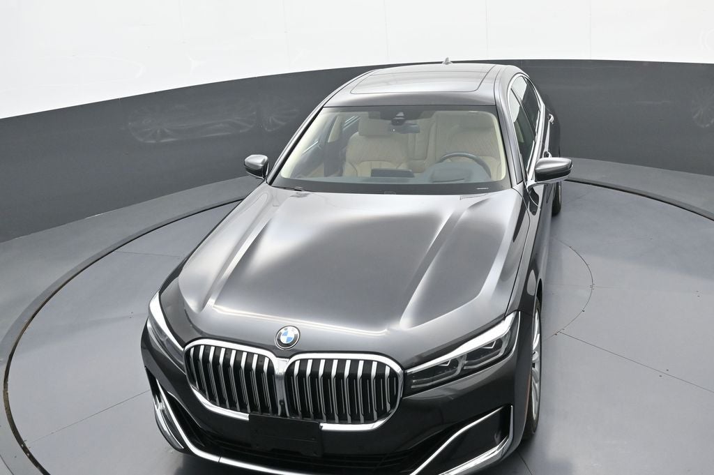 2022 BMW 7 Series 740i xDrive