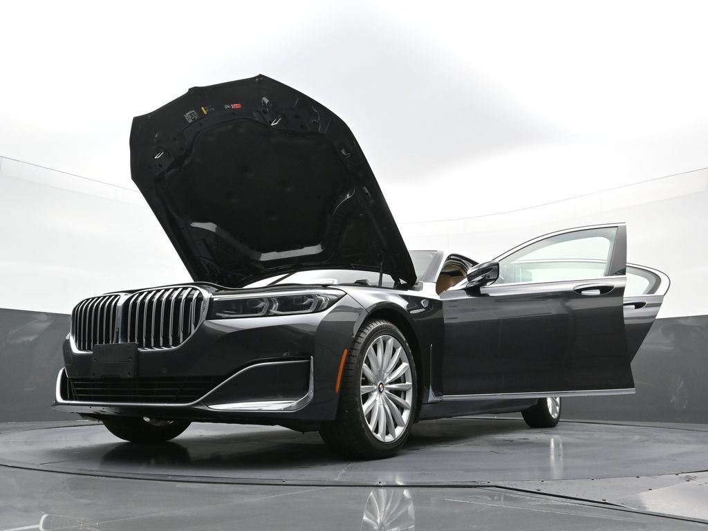 2022 BMW 7 Series 740i xDrive