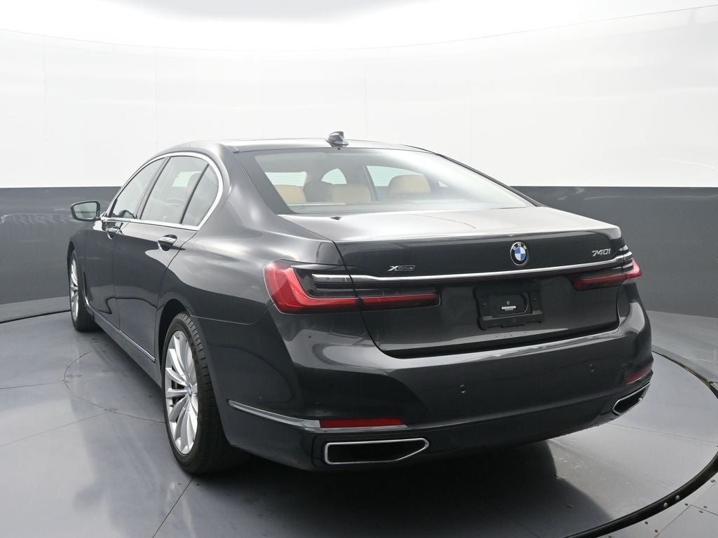 2022 BMW 7 Series 740i xDrive