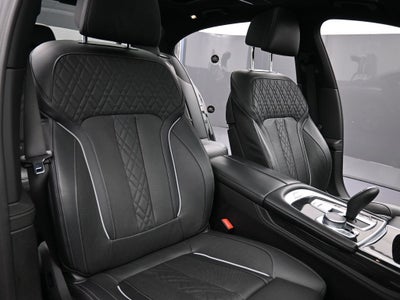 2022 BMW 7 Series 740i xDrive