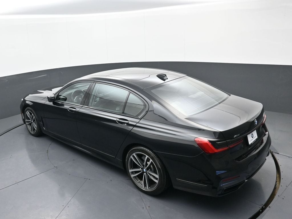 2022 BMW 7 Series 740i xDrive