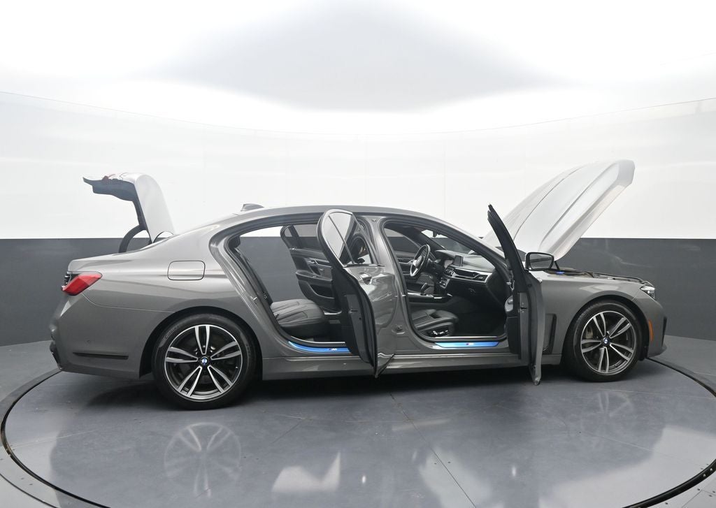 2022 BMW 7 Series 750i xDrive