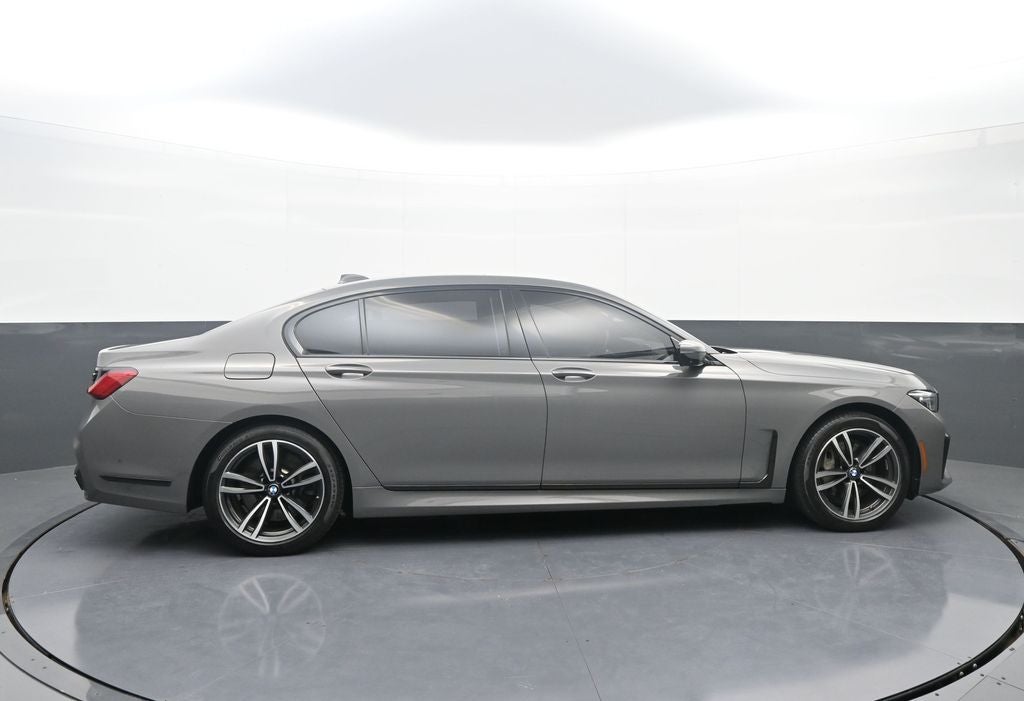 2022 BMW 7 Series 750i xDrive