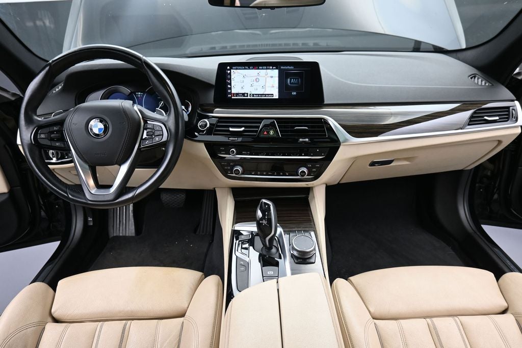 2019 BMW 5 Series 530i