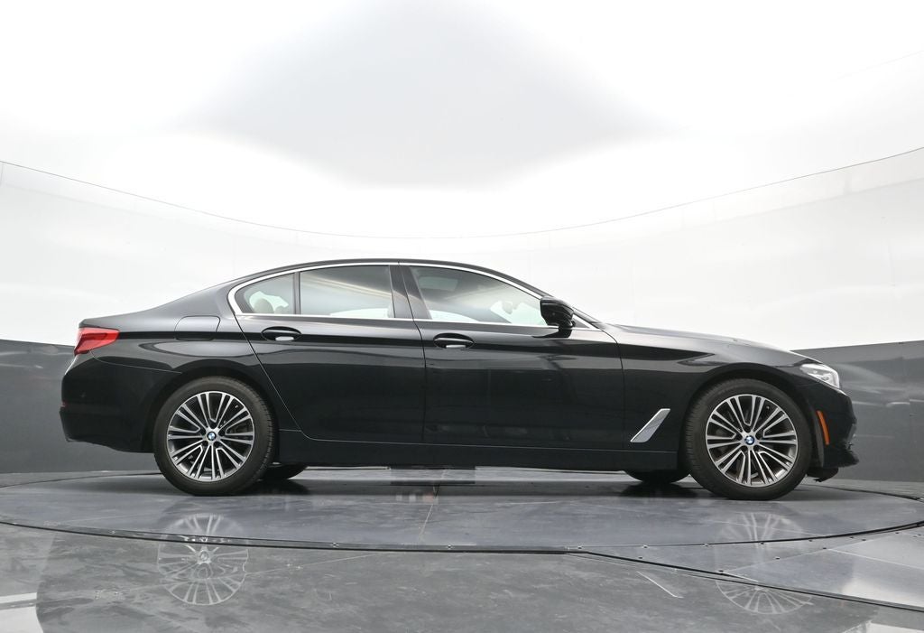 2019 BMW 5 Series 530i