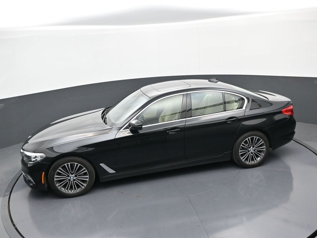 2019 BMW 5 Series 530i
