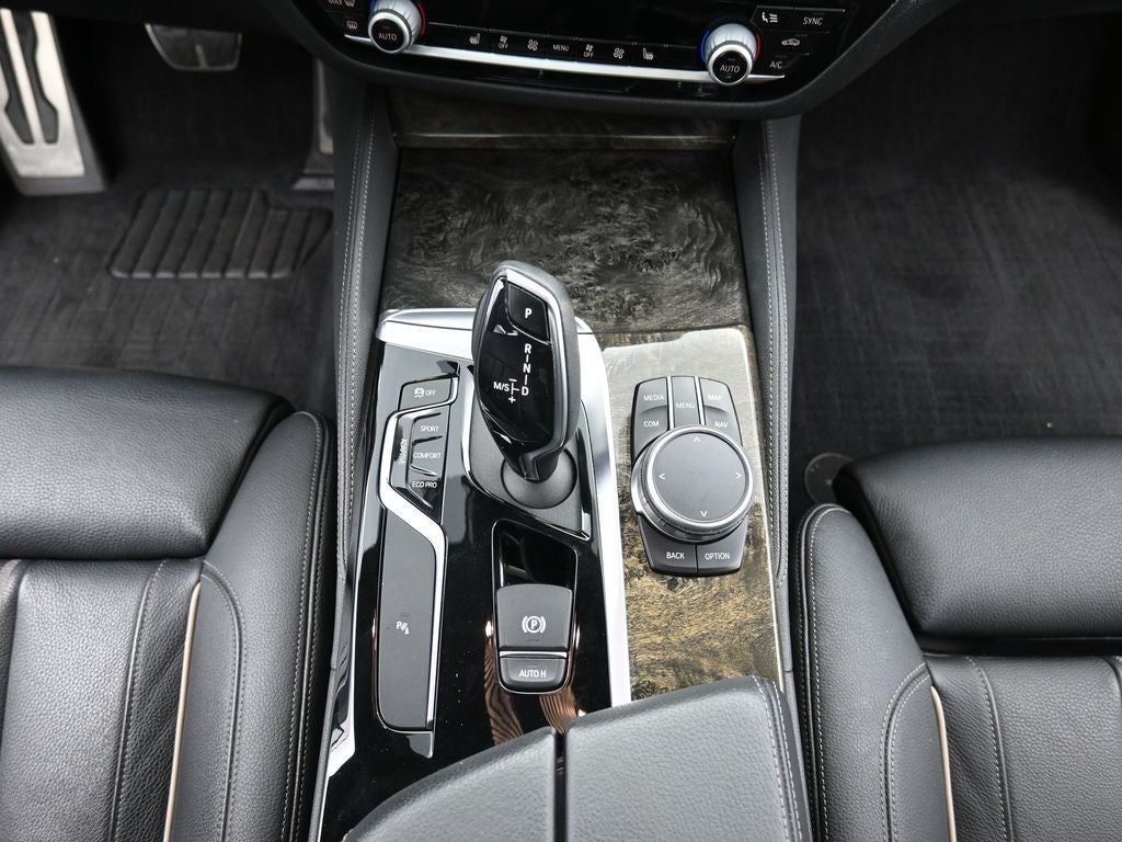 2020 BMW 5 Series M550i xDrive