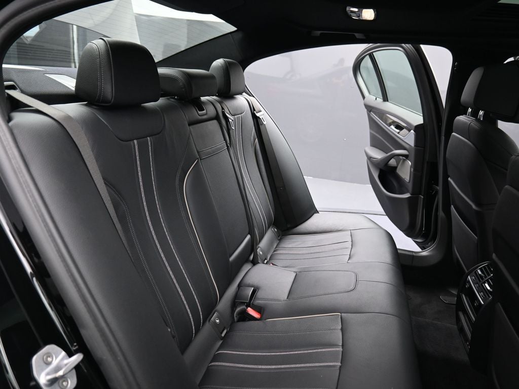 2020 BMW 5 Series M550i xDrive