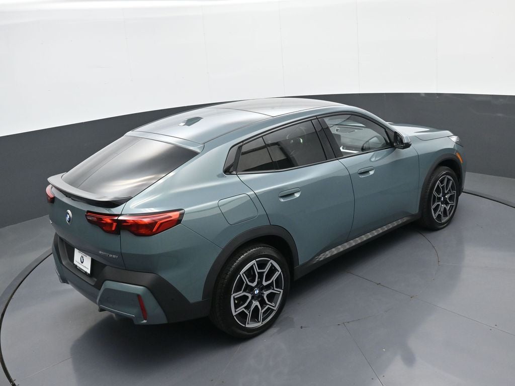 2025 BMW X2 xDrive28i