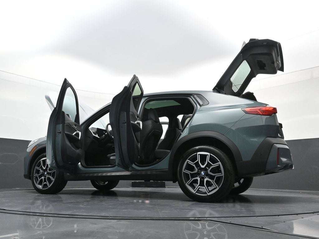 2025 BMW X2 xDrive28i