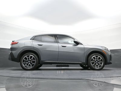 2025 BMW X2 xDrive28i