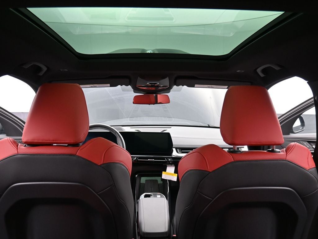 2025 BMW X2 xDrive28i