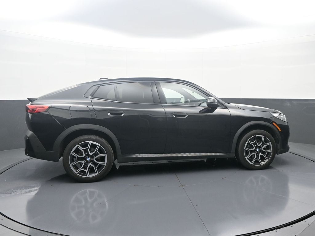 2025 BMW X2 xDrive28i