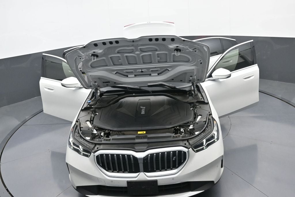 2024 BMW i5 eDrive40
