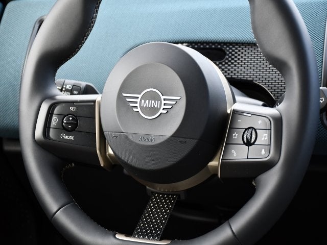 2025 MINI Cooper S Countryman Iconic