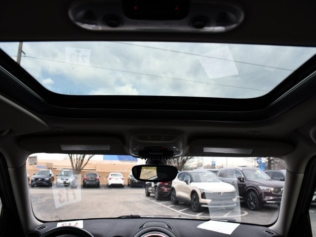 2017 MINI Countryman Cooper