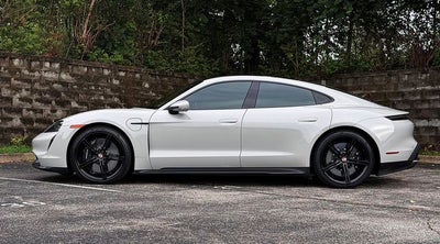 2021 Porsche Taycan Turbo