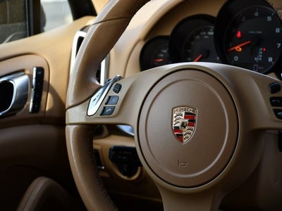 2014 Porsche Cayenne Base
