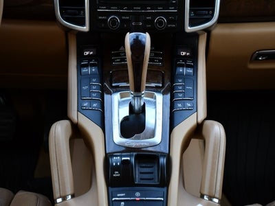 2014 Porsche Cayenne Base