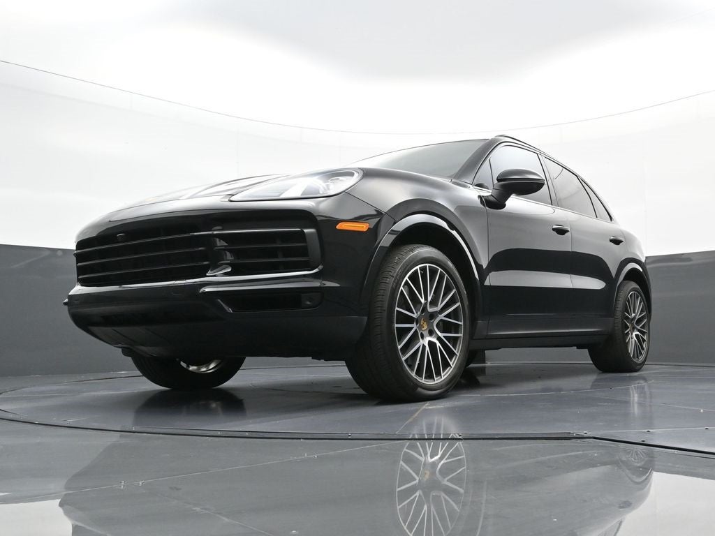 2023 Porsche Cayenne Base