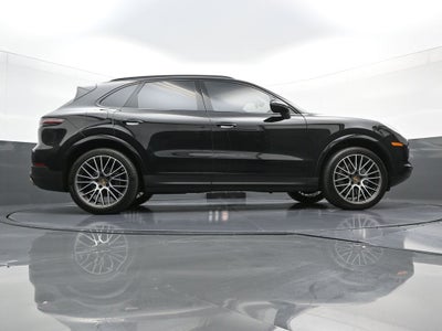 2023 Porsche Cayenne Base