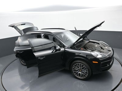 2023 Porsche Cayenne Base