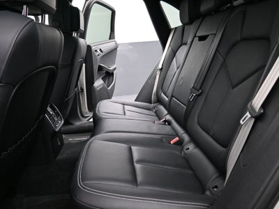 2023 Porsche Macan S