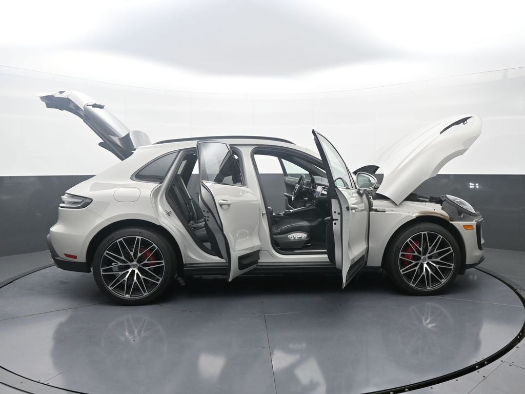 2023 Porsche Macan S