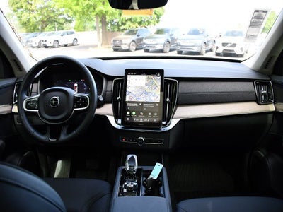 2025 Volvo XC90 B6 Core 2025.5