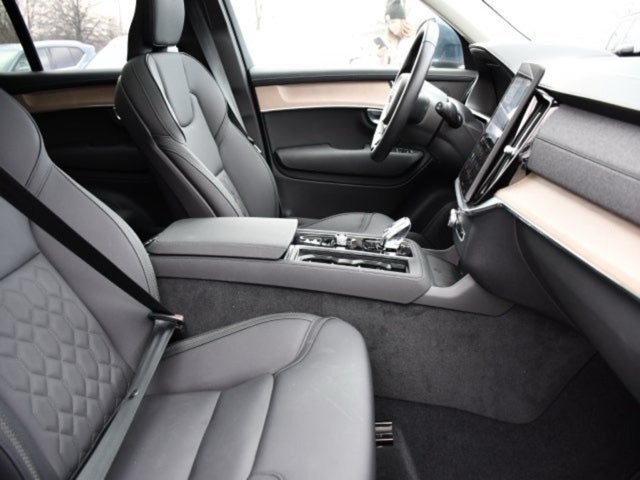 2025 Volvo XC90 B6 Plus 7-Seater 2025.5